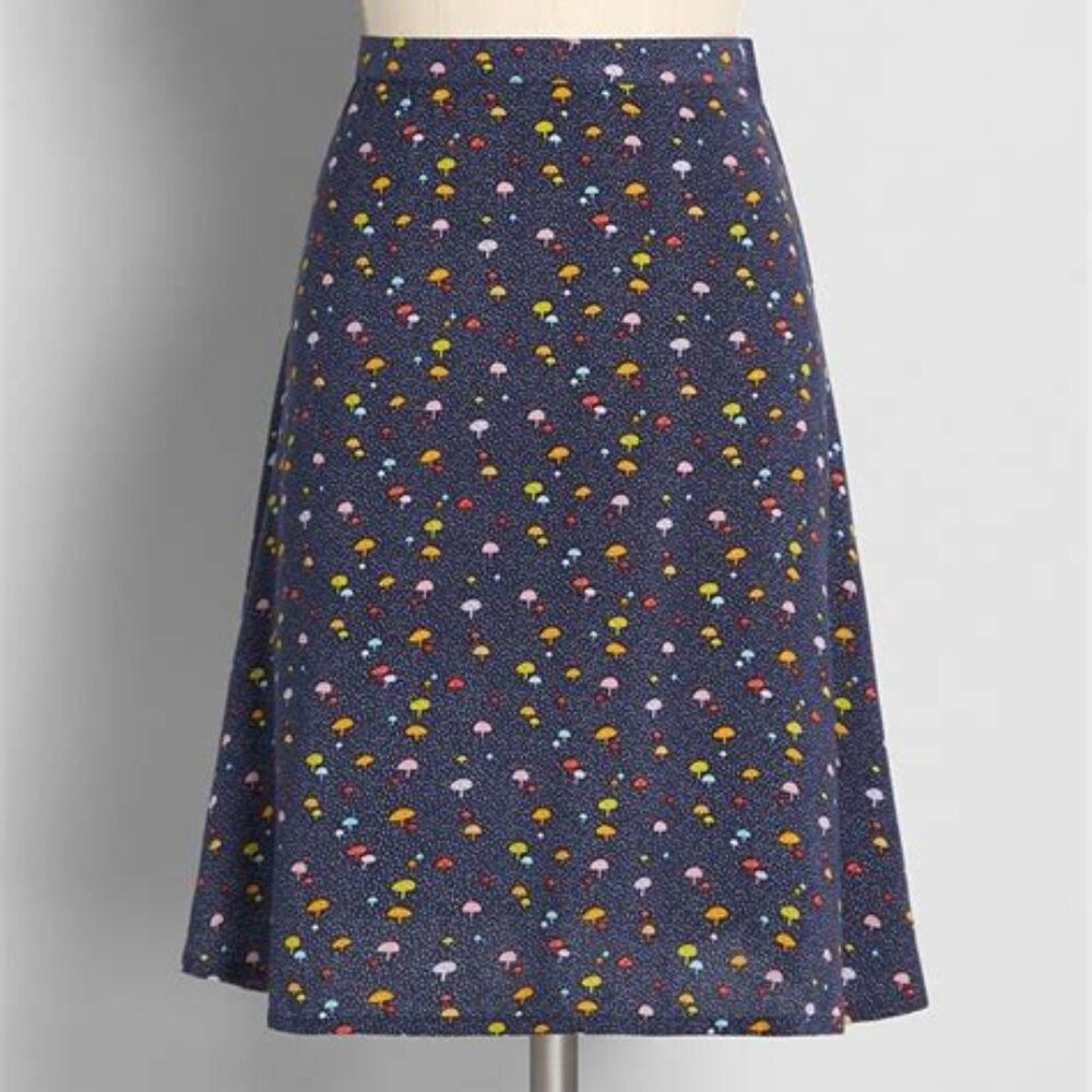 Mushroom print skirt! aka a Kerfuffle of Truffle A-line